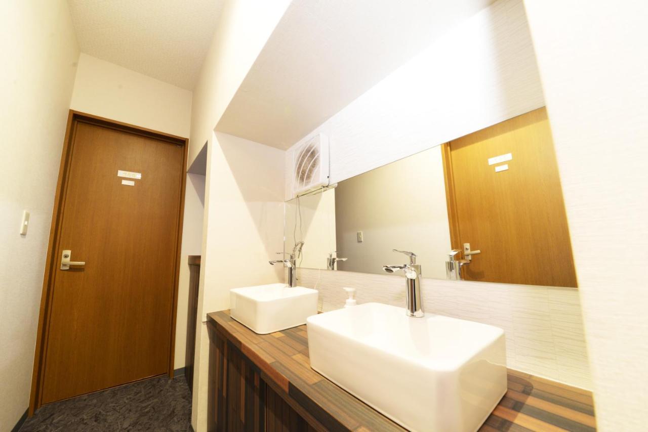 Ny Cottage B Токіо Екстер'єр фото